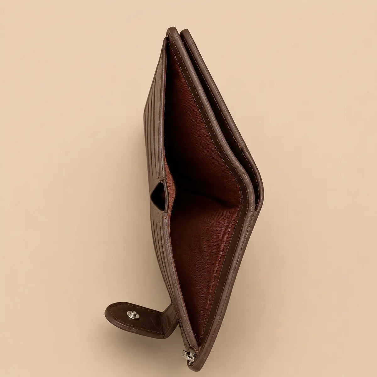 Casewell Slim Zip Wallet
